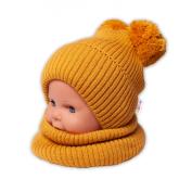 BABY NELLYS Zimná pletená čiapka + nákrčník - horčicová s brmbolcami, 92-98 (18-36m)